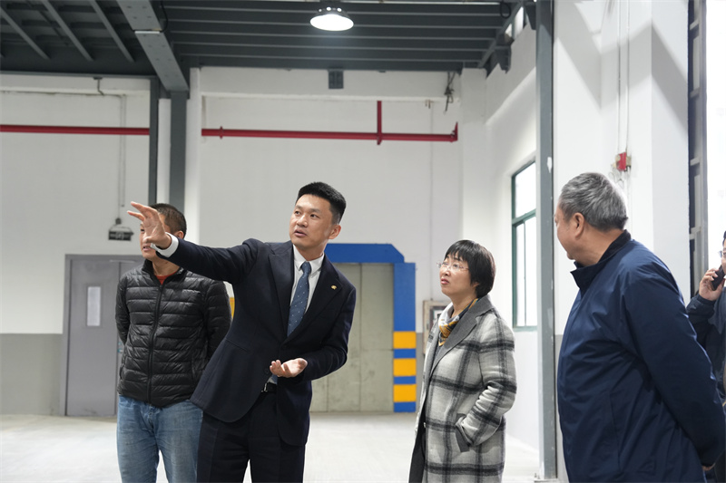 國家?；烦喝萜鳈z驗工作委員會來我司指導交流5